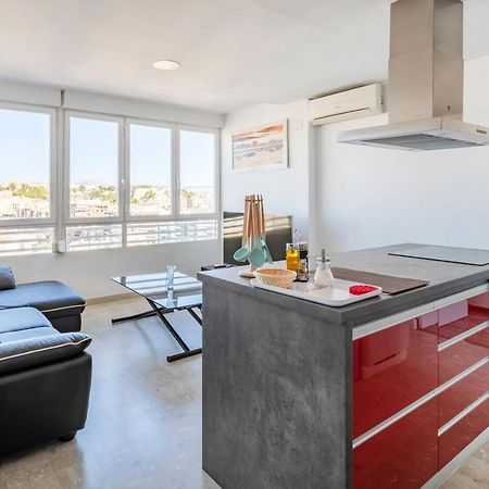 Beach Suite, City & Mountain View Аликанте Екстериор снимка