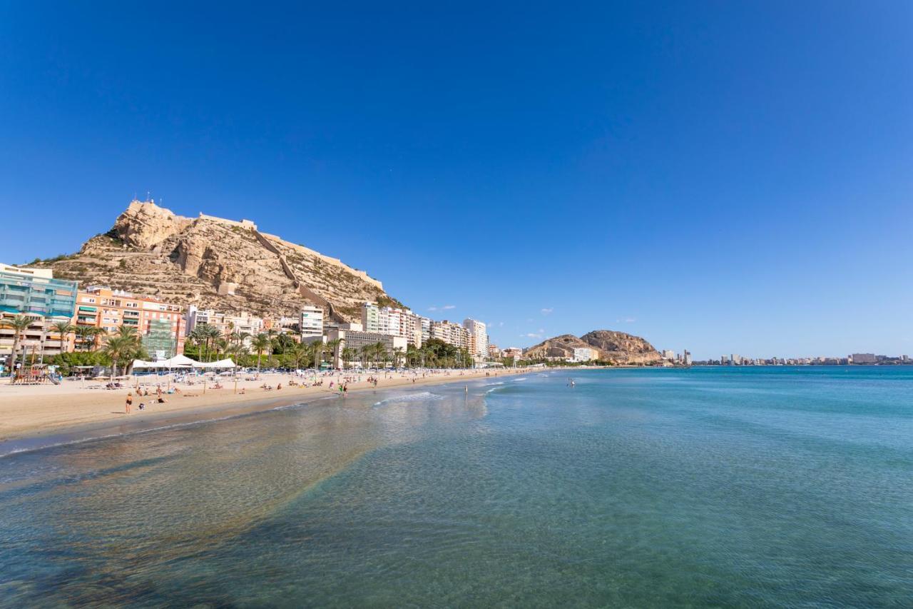 Beach Suite, City & Mountain View Аликанте Екстериор снимка