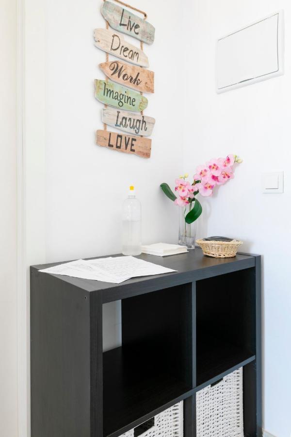 Beach Suite, City & Mountain View Аликанте Екстериор снимка